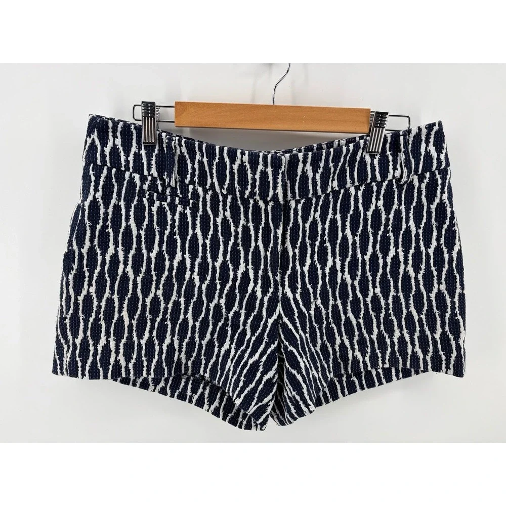Ann Taylor LOFT Navy/White Ikat Shorts Textured Cotton Blend, Sz 6, Pre-Own